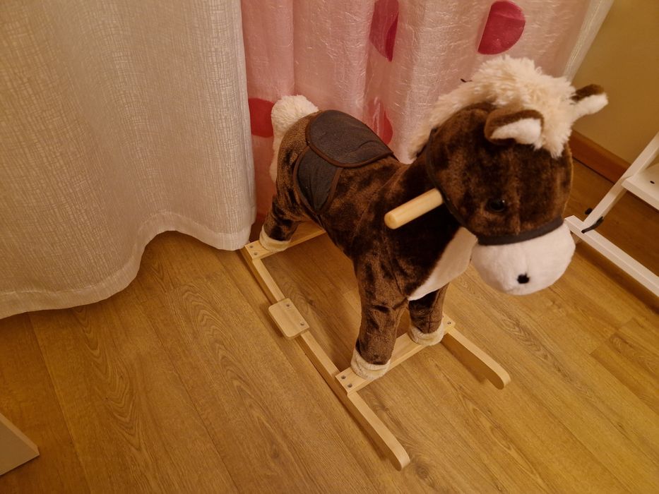 Cavalinho de madeira