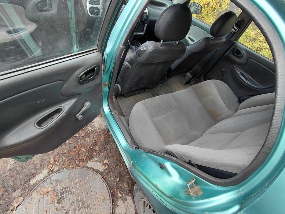 Продам Ланос 1.5, без торга