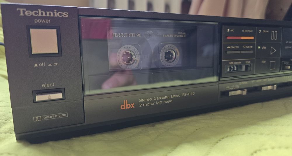 Magnetofon  Deck Technics RS-B40 stan bardzo dobry.