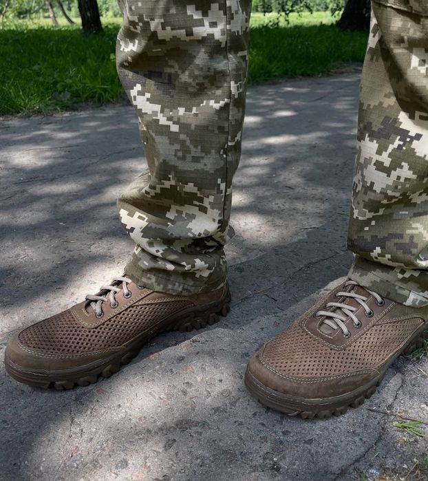Тактичні кросівки перферація