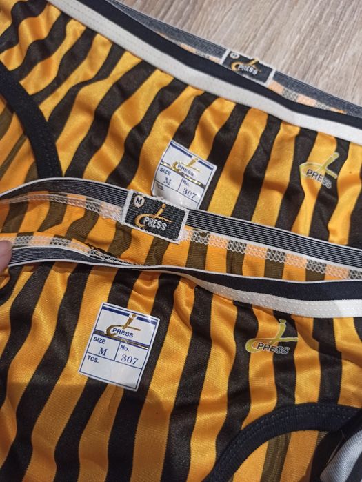 Плавки чоловічі М розмір