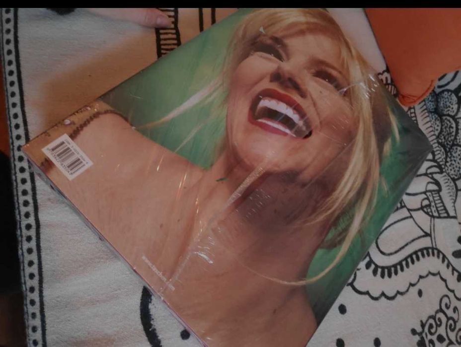 Livro  América and other work, Andres Serrano embalagem original