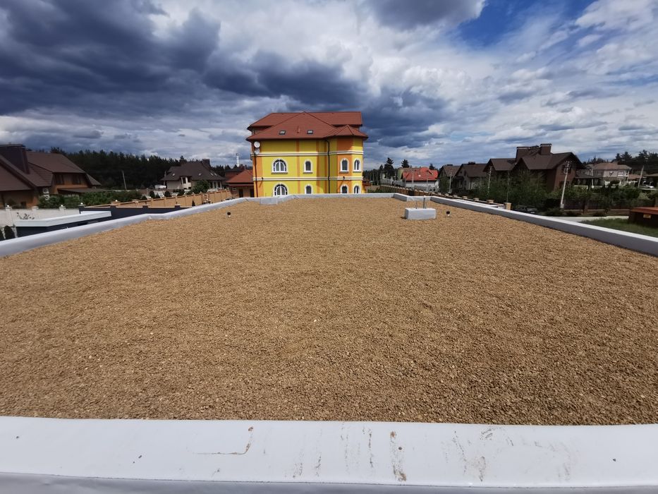 Монтаж ПВХ мембраны. Кровельные работы. Плоская кровля - Будівельні ...