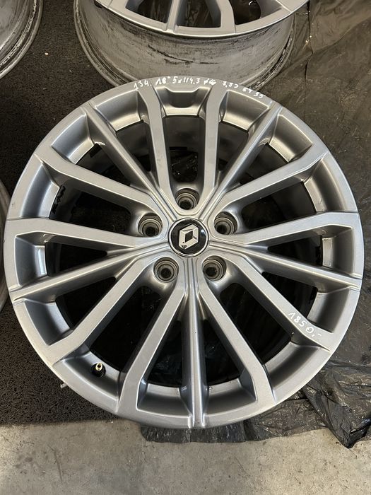 134 Felgi Aluminiowe ORYGINAL RENAUL R 18 5x114,3 otwór 66 Bardzo Ładn