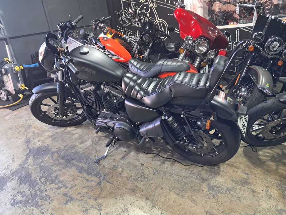 Harley-Davidson Iron 883 | Nacional | 2018 | 24.000 km | Extras Originais