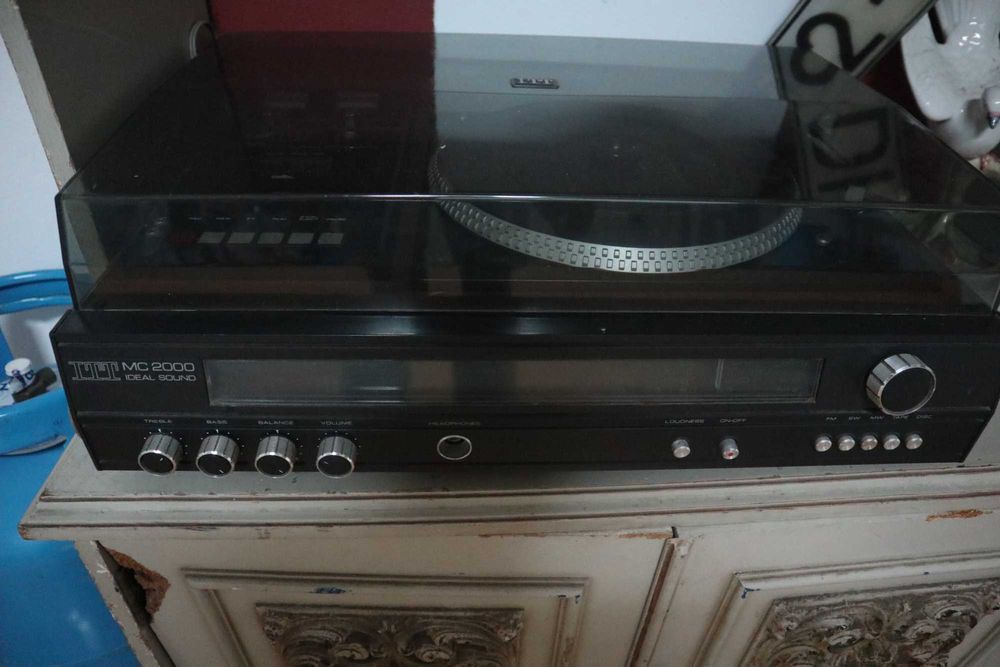 Gira Discos  ITT MC 200064730083341955121