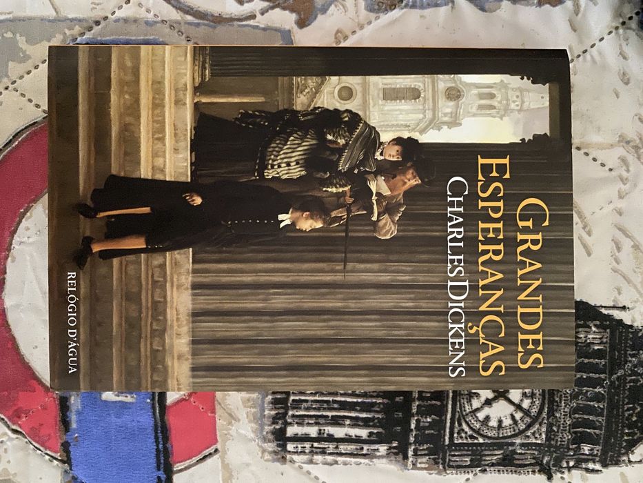 Livros variados para venda