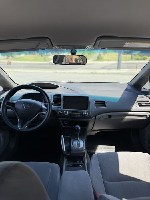 В продаже Honda Civic 2008 года 1.8