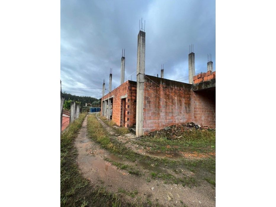 Terreno - Valongo Vouga — Trofa, Segadães E Lamas Do Vouga, Aveiro