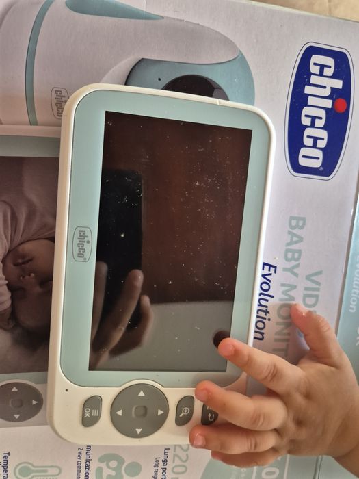 Video baby monitor
