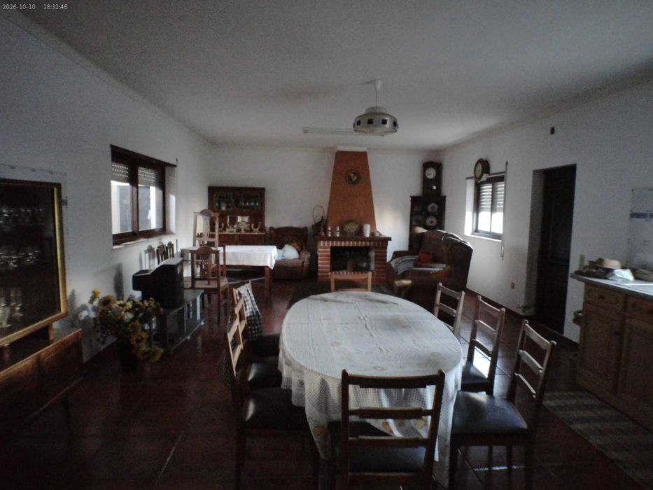 Moradia T4 com terreno Cantanhede