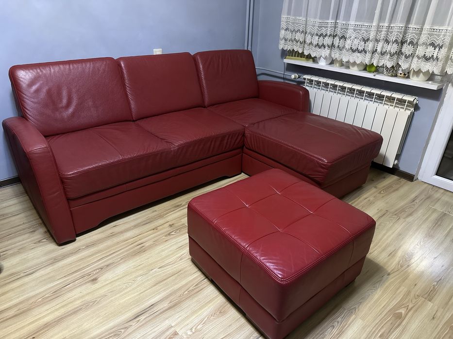 Skórzany narożnik z funkcją spania + pufa