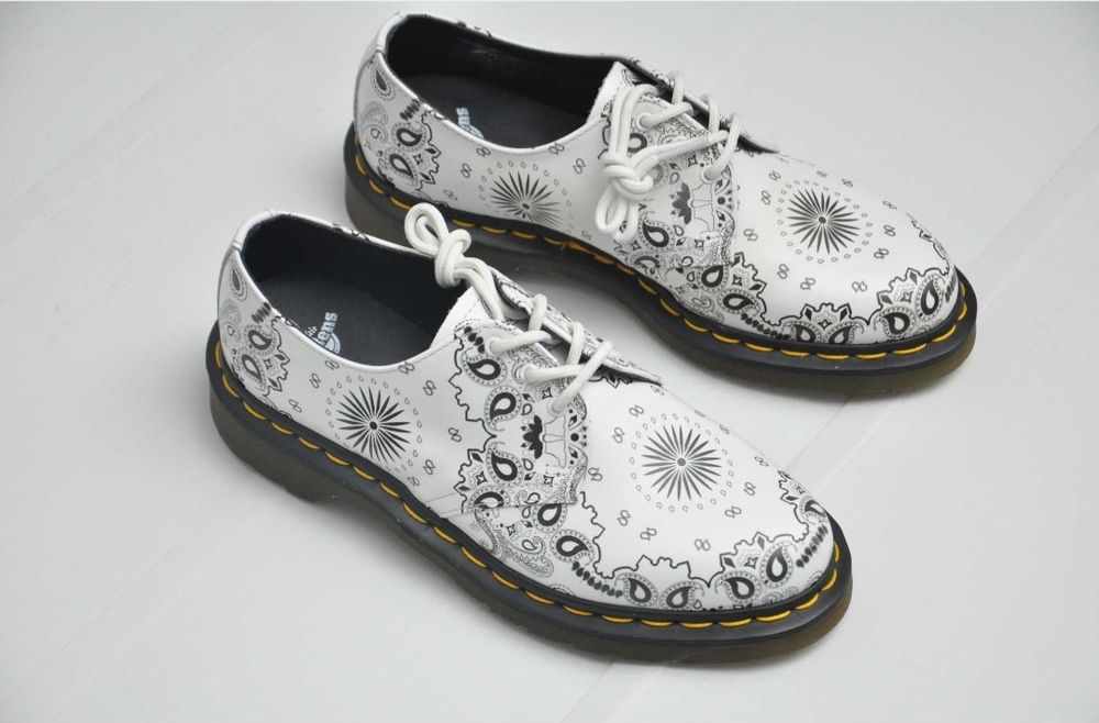 "Dr. Martens". BANDANA. Шкіряні туфлі