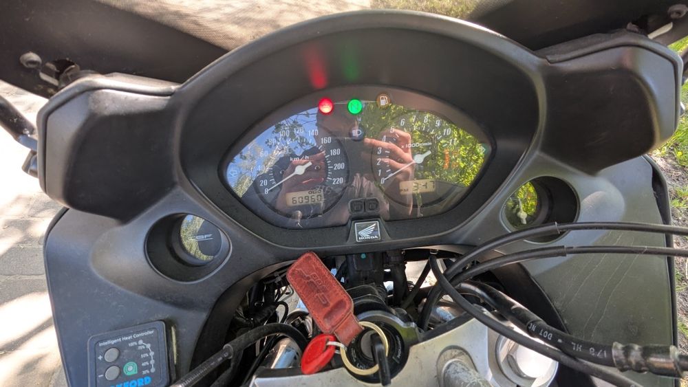 Honda sbf 600 sa