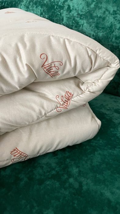 Тепла вовняна ковдра преміум якості