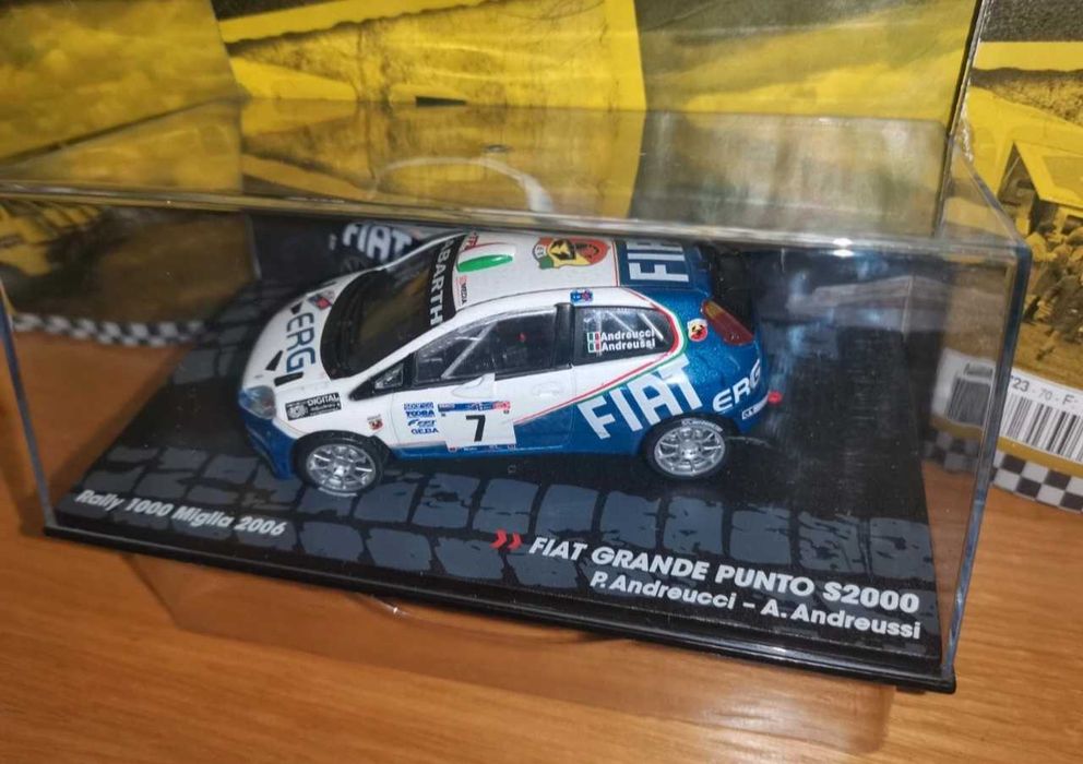 Fiat Grande Punto S2000 Rally - Escala  1:43