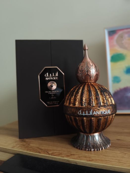 Perfumy Lattafa Niche Emarati Antique