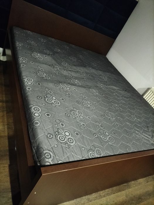 Komplet łóżko, szafa,szafki nocne