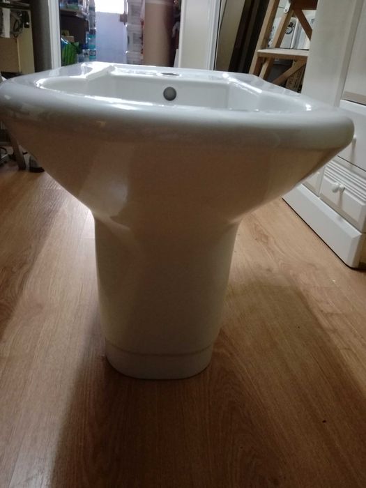 Bidé c/ tampa JACOB DELEFON, novo