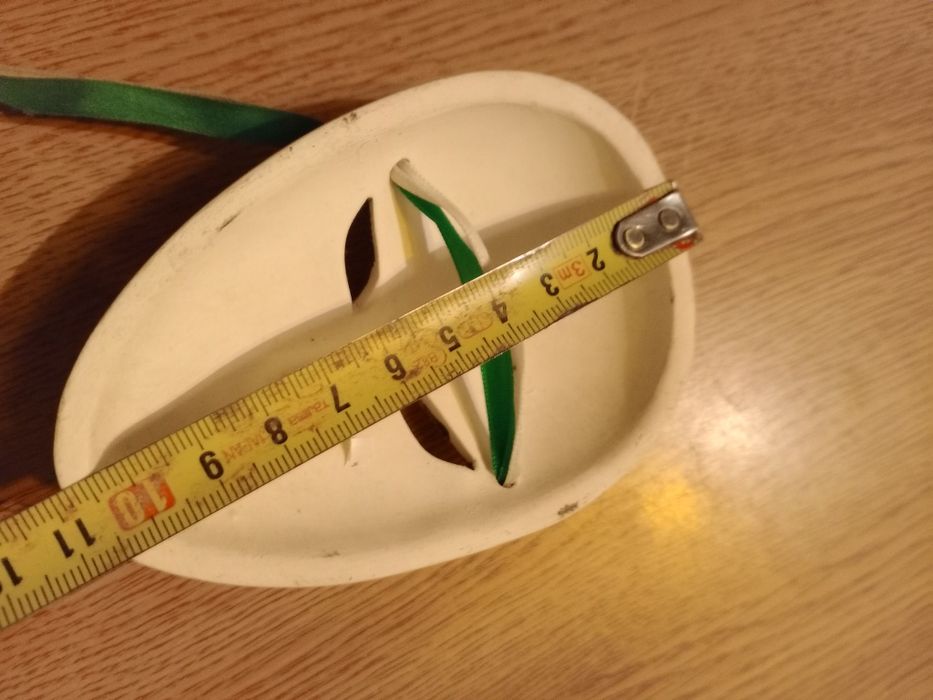 Máscara de cerâmica vintage