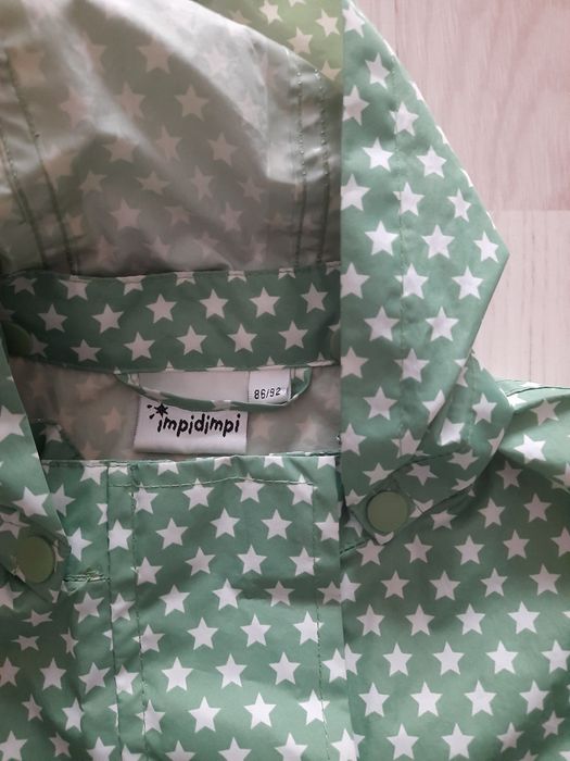 Kurtka przeciwdeszczowa rozm. 86/92