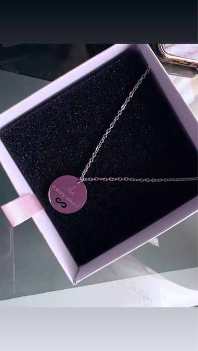 Colar personalizado com dedicatória