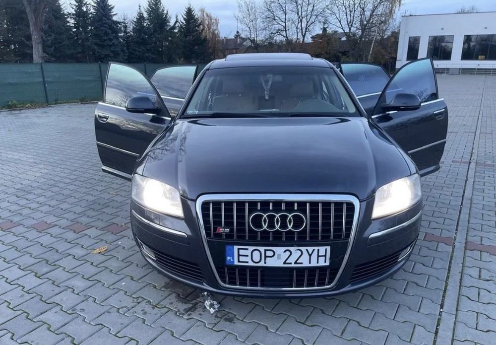 Audi A8 Audi a8 d3 BFM 4.2 LONG benzyna + gaz sekwncyjny BRC niski przebieg