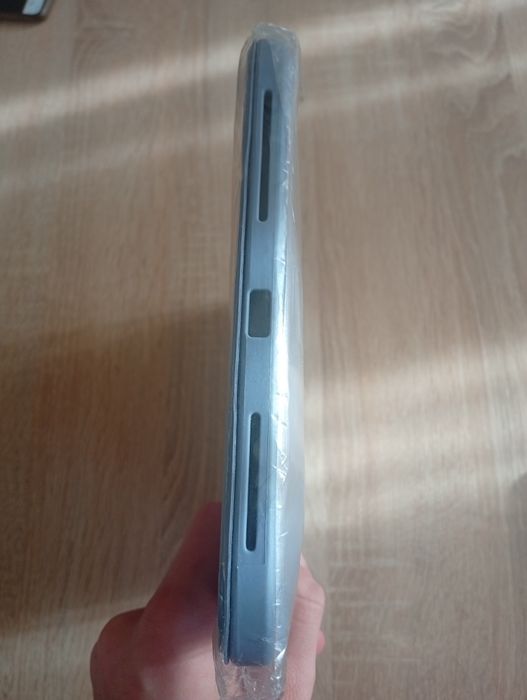 Etui na tablet   nowe