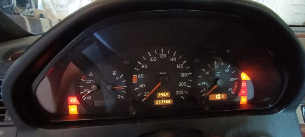 Mercedes-Benz C250 Diesel W202