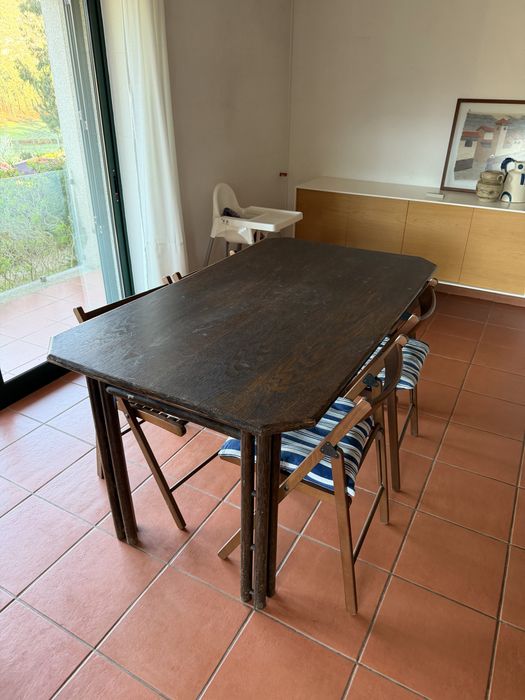 Elegante Mesa de Jantar