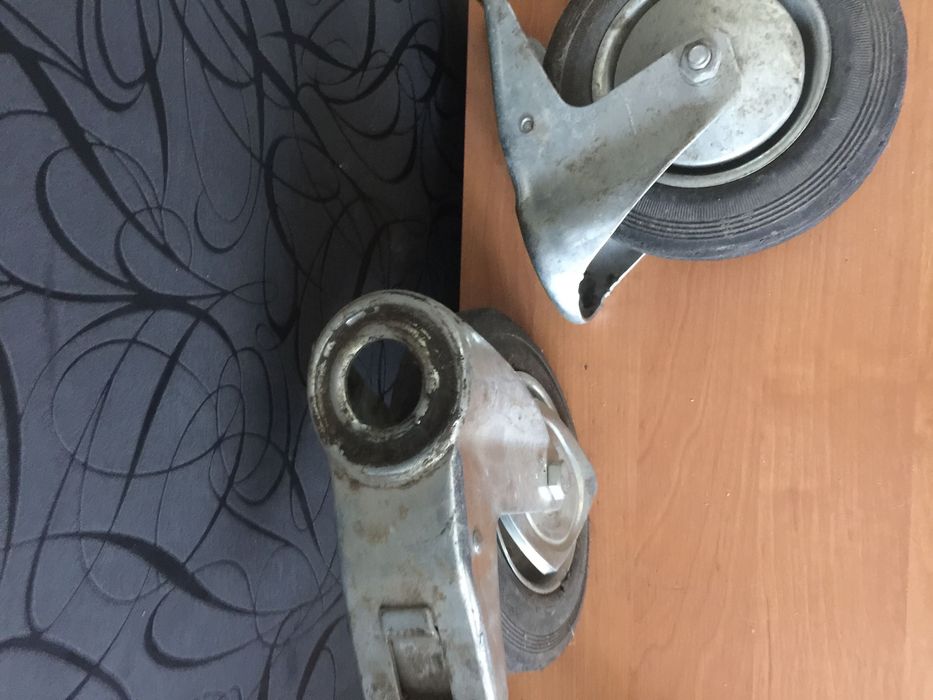 Колеса  для грузовой тачки