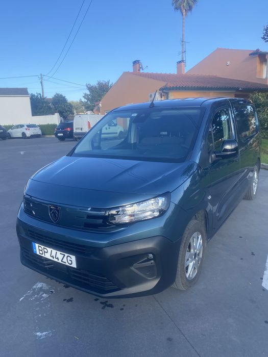Peugeot Partner 1.5 130hp Longa -Automatica  com apenas 15.000 kms