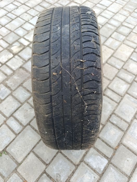 Резина R14 з диском та без