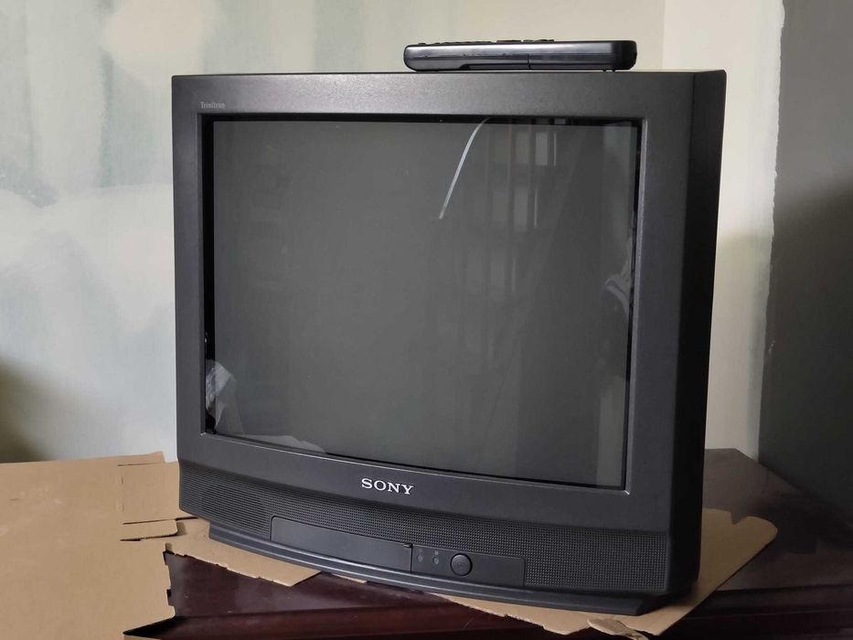 Televisão CRT Sony Trinitron