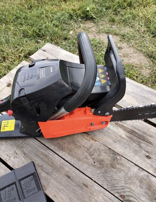 Pilarka spalinowa Scheppach CSH56