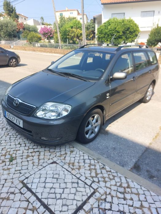Toyota corolla sw 1.4 vvti com pouquíssimo kms, nacional.