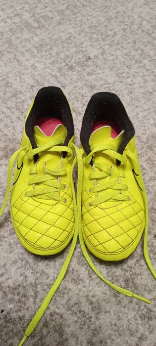 Korki Nike Tiempo rozm. 28.5 chłopięce