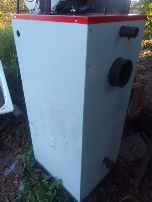 Продам твердопаливний котел