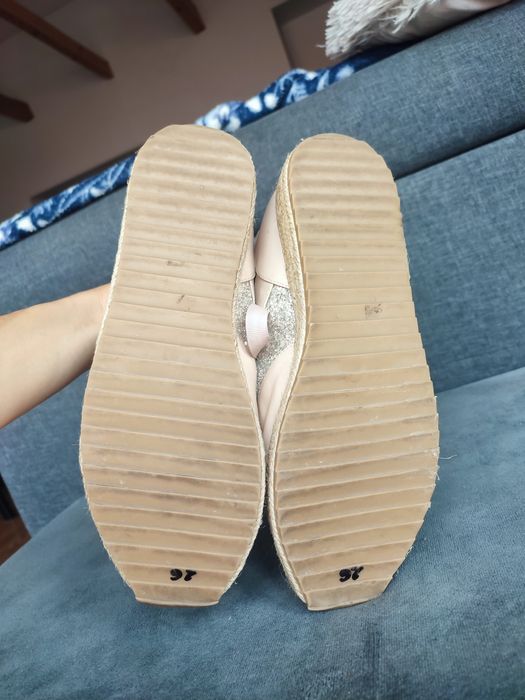 Buty Lipsy brokatowe 38 24cm.