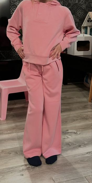 Дуже гарний і модний костюм Zara