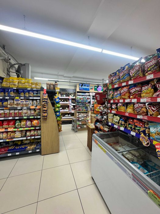 Sprzedam prosperujący sklep z branży spożywczej