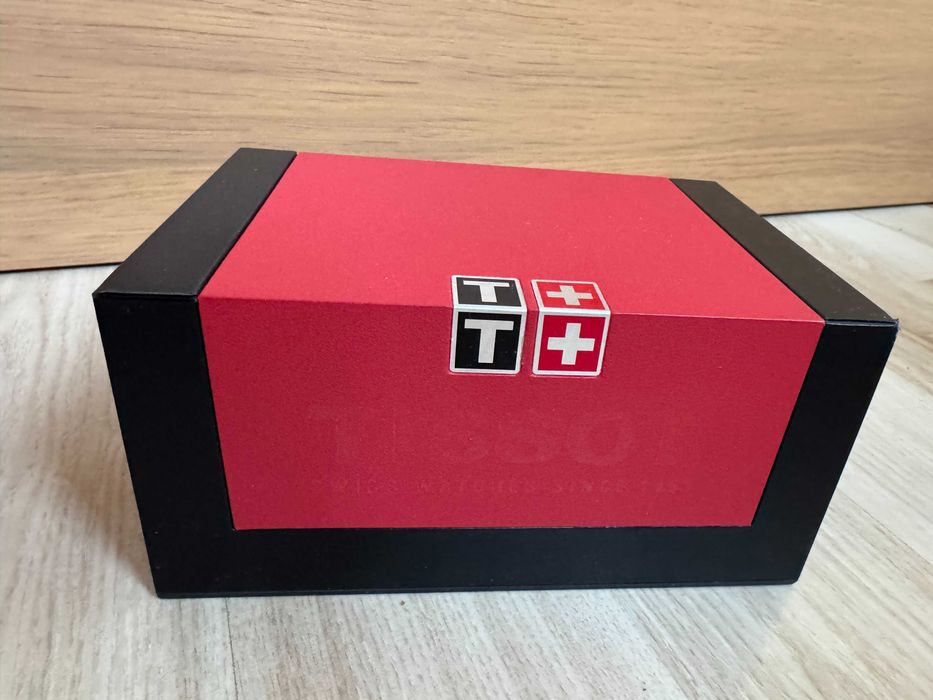 Pudełko po zegarku Tissot