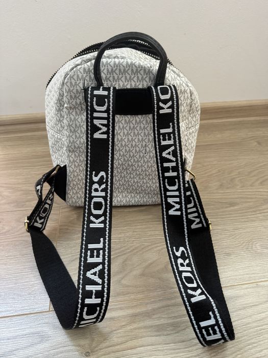 Elegancki plecak damski