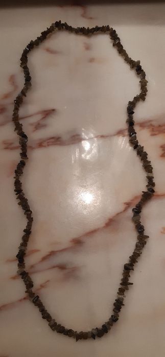 Dois colares muito bonitos