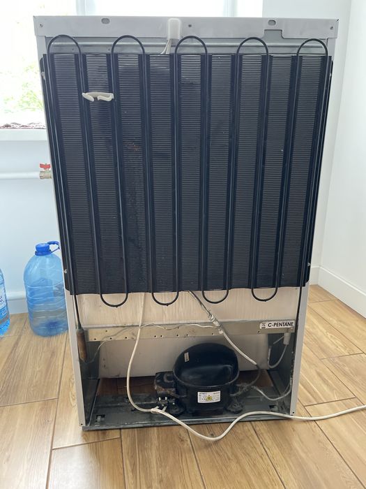 Морозильна камера Indesit