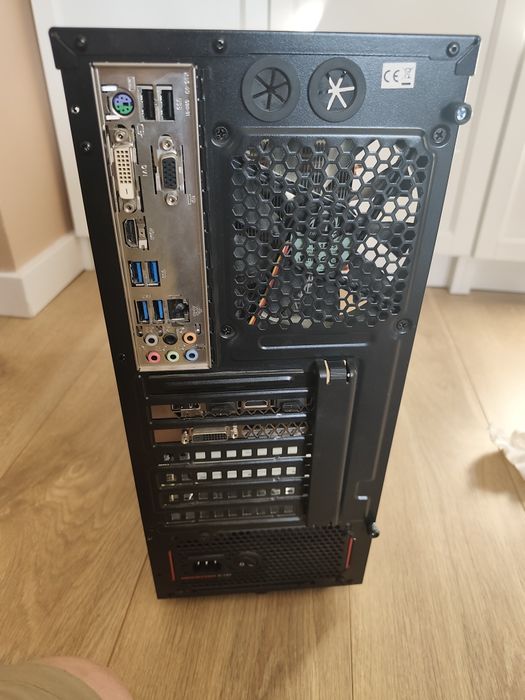 Super komputer PC, do pracy i gier.