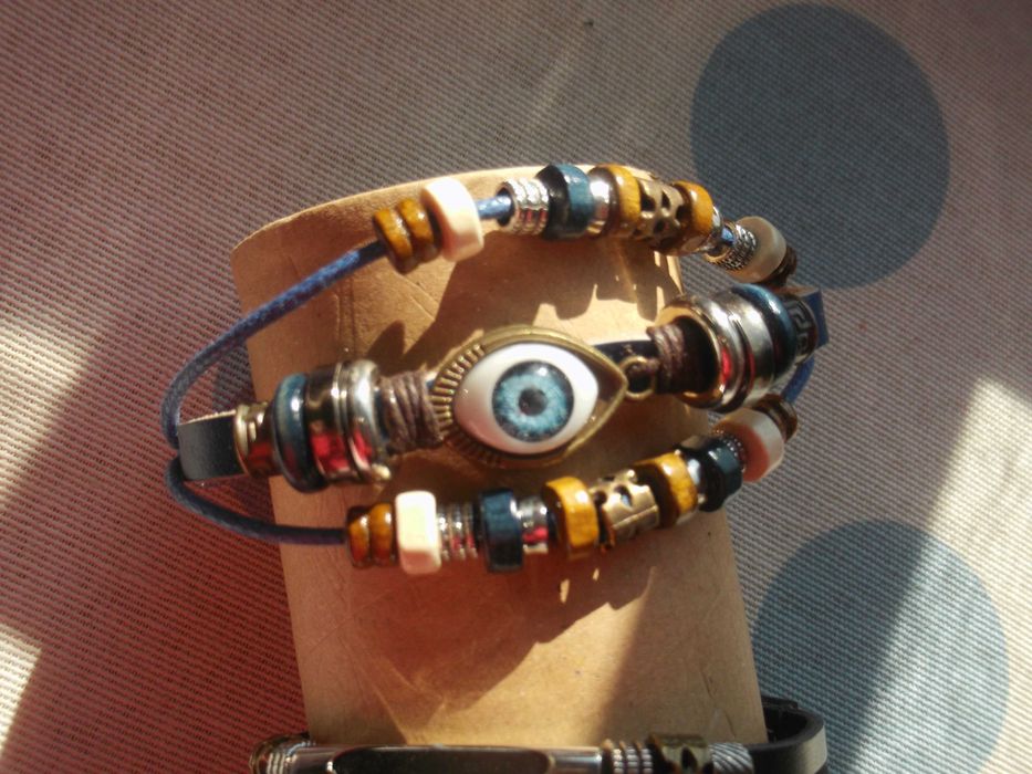 Pulseiras de couro com todos os signos