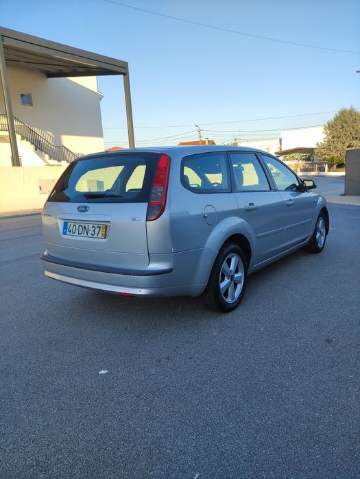 Ford Focus 1.6 tdci 220.000 km 2007 selo antigo