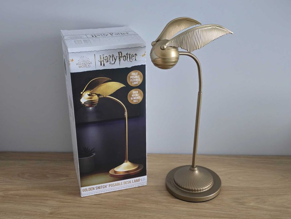 Lampka Harry Potter Złoty Znicz nocna biurko lampa oświetlenie nauko fan