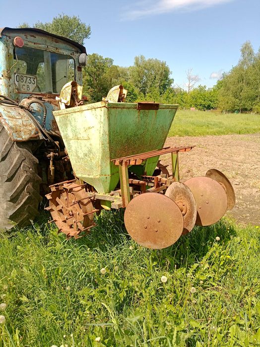 продам 2-х рядную картофелесажалку